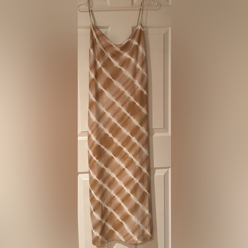 Guess Strapless Dress in Tan and Cream
